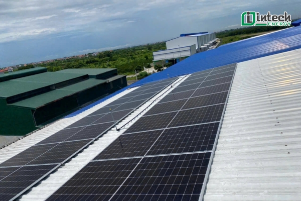 Hệ thống điện mặt trời 10.44kWp cho xưởng gạo tại Hưng Yên